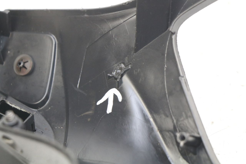 photo de CUBIERTA DE MANILLAR TRASERO PIAGGIO LIBERTY IGET S 125 (2016 - 2020) - Zoom estado de uso