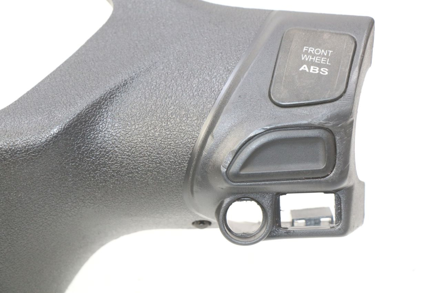 photo de CUBIERTA DE MANILLAR TRASERO PIAGGIO LIBERTY IGET S 125 (2016 - 2020) - Estado de la superficie y material