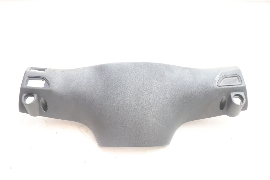 photo de TAPA MANILLAR DELANTERO PIAGGIO LIBERTY 125 (1998 - 2008) - Otra perspectiva