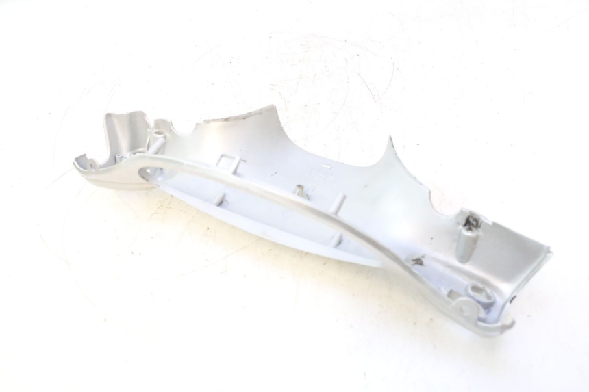 photo de TAPA MANILLAR DELANTERO PIAGGIO LIBERTY 50 (1998 - 2003) - Otra perspectiva