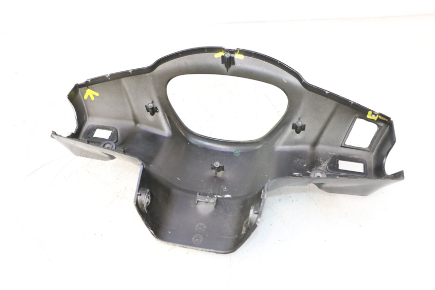 photo de TAPA MANILLAR DELANTERO KYMCO LIKE 125 (2009 - 2016) - Ángulo de visión alternativo