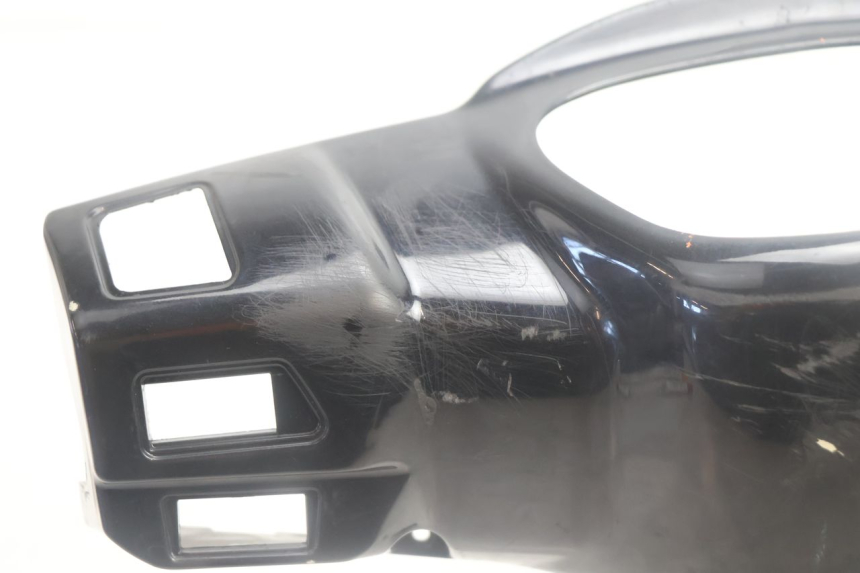 photo de TAPA MANILLAR DELANTERO KYMCO LIKE 125 (2009 - 2016) - Detalle de la pieza