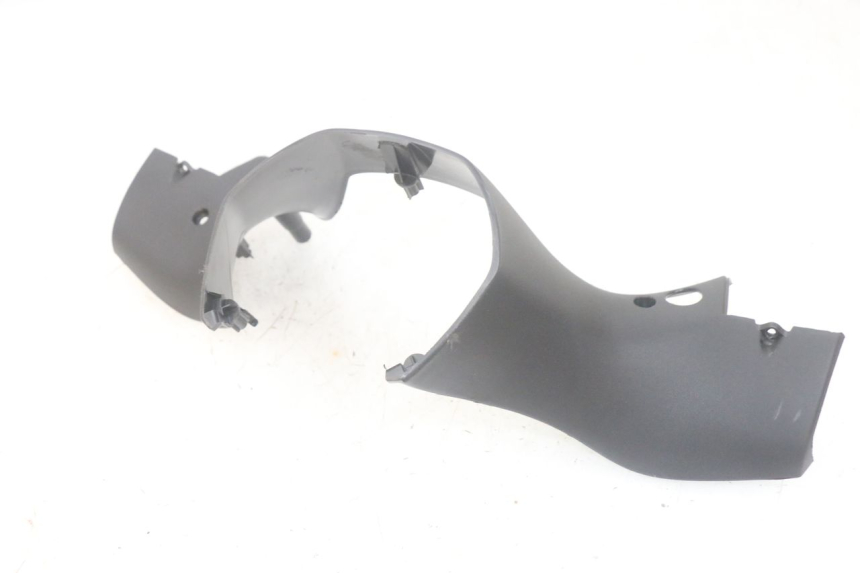 photo de TAPA MANILLAR DELANTERO PIAGGIO MP3 HPE 300 (2019 - 2026) - Zoom estado de uso