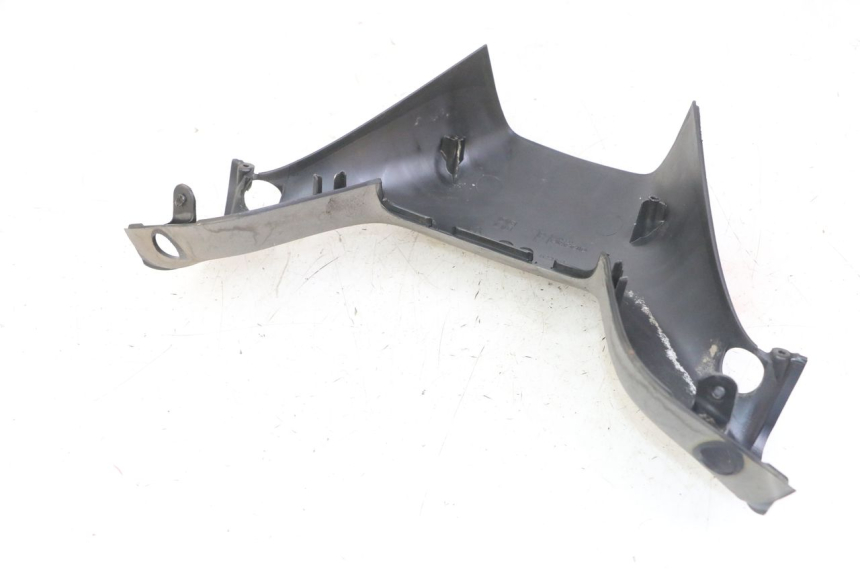 photo de TAPA MANILLAR DELANTERO PIAGGIO MP3 LT 300 (2010 - 2016) - Otra perspectiva