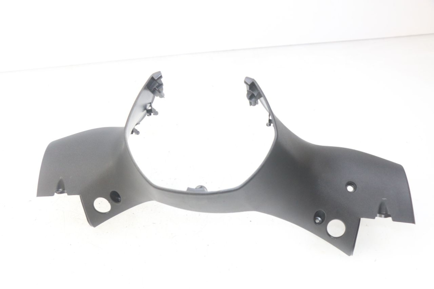 photo de CUBIERTA DEL MANILLAR TRASERO PIAGGIO MP3 500 (2014 - 2017) - Zoom estado de uso