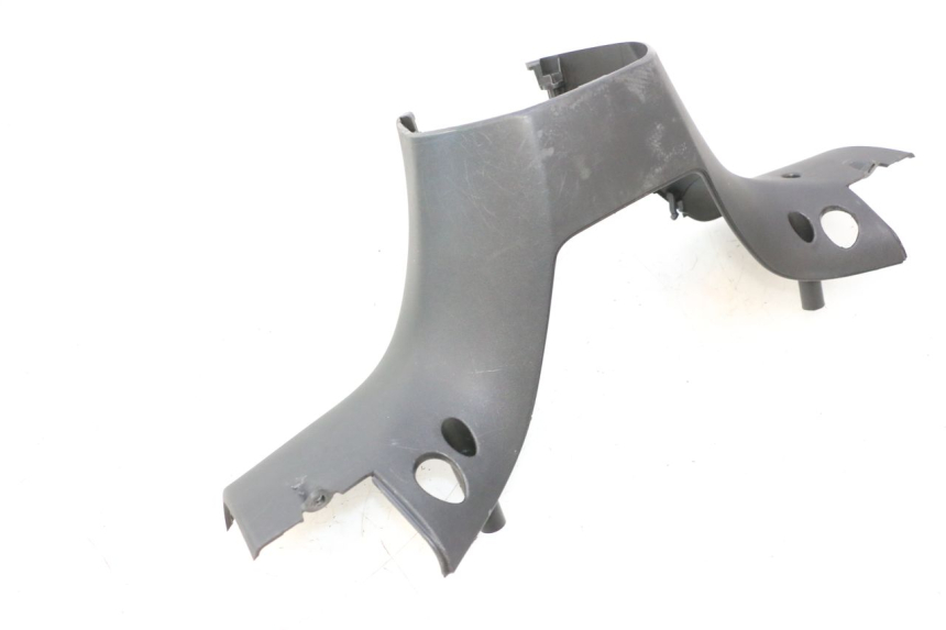photo de TAPA MANILLAR DELANTERO PIAGGIO MP3 500 (2016 - 2018) - Primer plano técnico