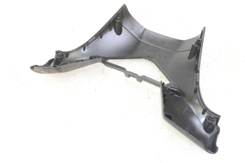 photo de CUBIERTA DEL MANILLAR TRASERO GILERA NEXUS 125 (2009 - 2013) - Estado de la superficie y material