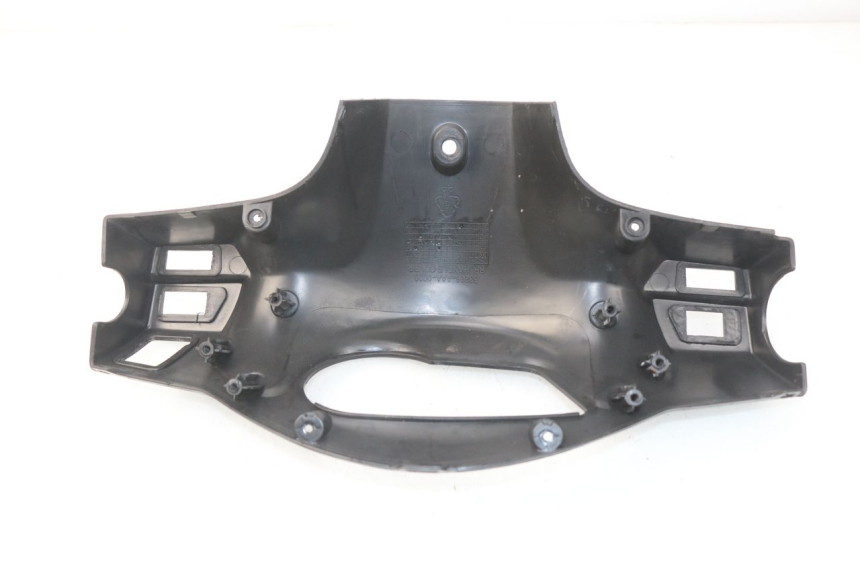 photo de TAPA MANILLAR DELANTERO SYM ORBIT 2 4T 50 (2008 - 2017) - Zoom estado de uso