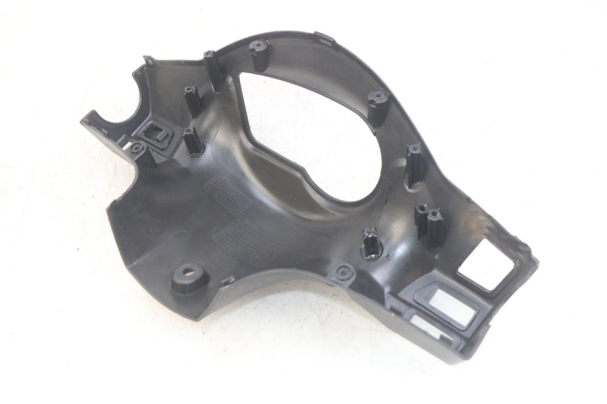 photo de CUBIERTA DEL MANILLAR TRASERO SYM ORBIT 2 4T 50 (2018 - 2022) - Vista general del producto