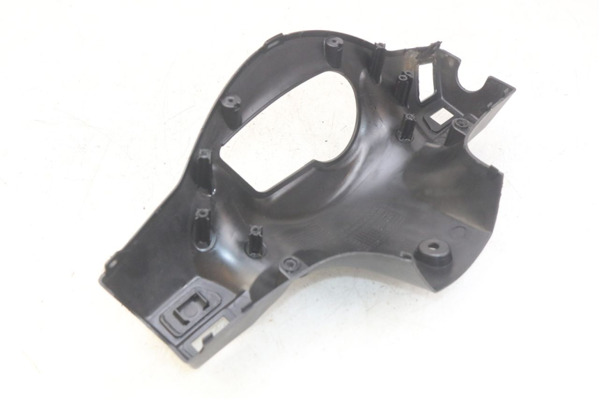 photo de CUBIERTA DEL MANILLAR TRASERO SYM ORBIT 2 4T 50 (2018 - 2022) - Estado de la superficie y material