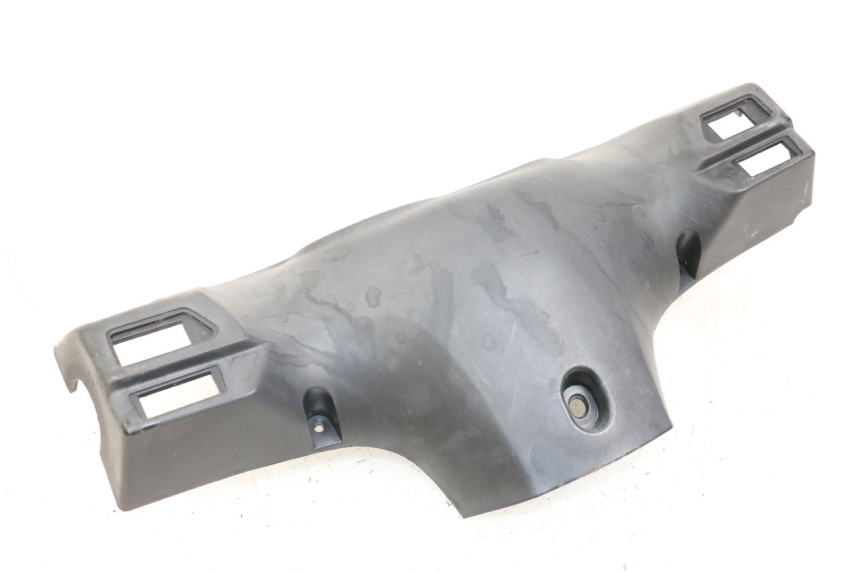 photo de CUBIERTA DE MANILLAR TRASERO SYM ORBIT 50 (2008 - 2010) - Detalles de los puntos de fijación