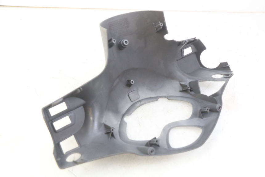 photo de CUBIERTA DE MANILLAR TRASERO HONDA PES PS I 125 (2006 - 2012) - Otra perspectiva