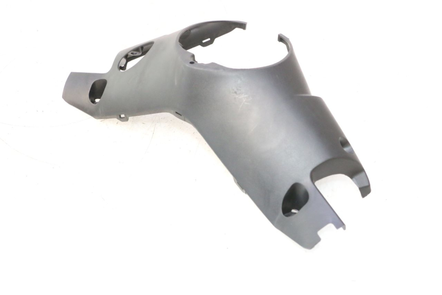photo de TAPA MANILLAR DELANTERO JM MOTORS R-MAX TECH 50 (2024 - 2026) - Primer plano técnico
