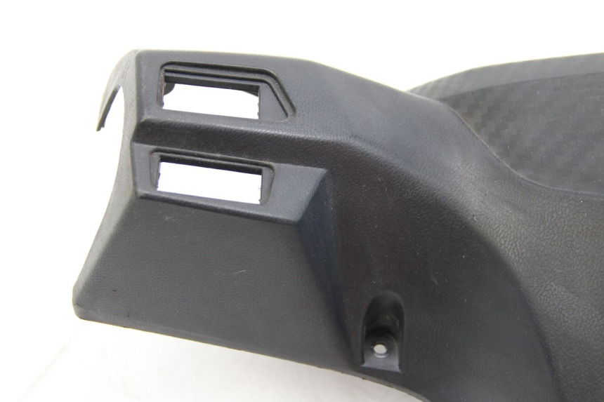 photo de CUBIERTA DE MANILLAR TRASERO RED ELECTRIC RED E PRO 1 (2017 - 2019) - Estado de la superficie y material