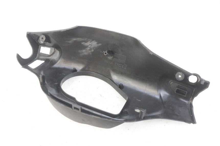 photo de CUBIERTA DEL MANILLAR TRASERO GILERA RUNNER SP 50 (2009 - 2017) - Zoom estado de uso