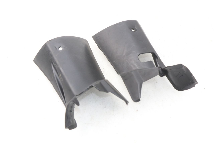 photo de CUBIERTA DEL MANILLAR TRASERO DAELIM S2 FI 125 (2008 - 2017) - Zoom estado de uso