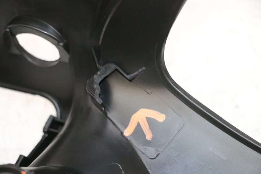 photo de CUBIERTA DEL MANILLAR TRASERO JM MOTORS SANTANA 50 (2014 - 2023) - Vista general del producto