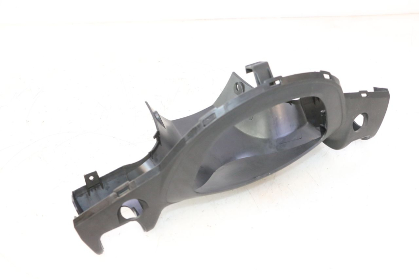 photo de CUBIERTA DEL MANILLAR TRASERO JM MOTORS SANTANA 50 (2014 - 2023) - Recambio usado revisado