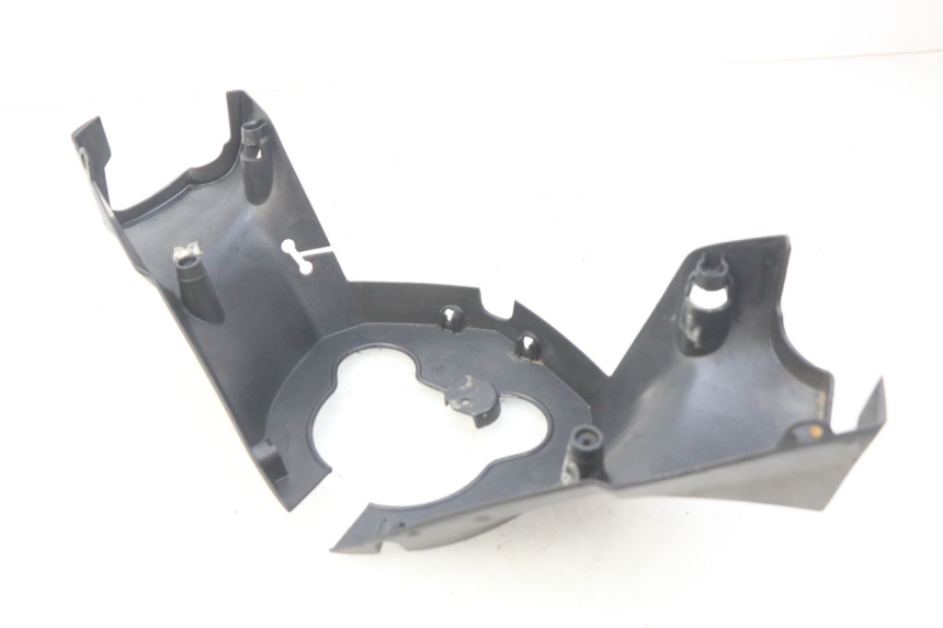 photo de CUBIERTA DE MANILLAR TRASERO PEUGEOT SATELIS COMPRESSOR K15 125 (2006 - 2009) - Vista principal