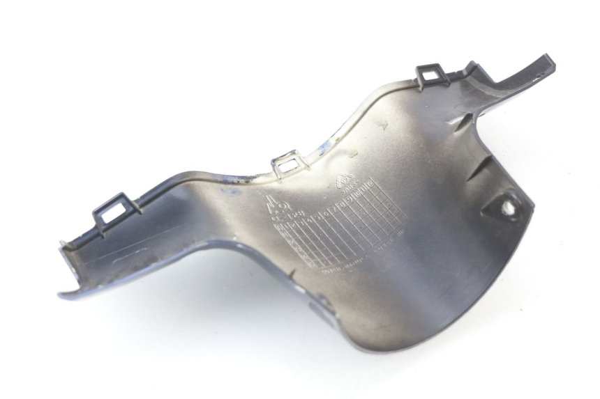 photo de TAPA MANILLAR DELANTERO JM MOTORS SC 4T 50 (2018 - 2021) - Zoom estado de uso