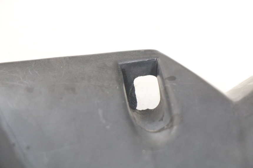 photo de TAPA MANILLAR DELANTERO PEUGEOT SC 50 (1988 - 1992) - Detalle de la pieza