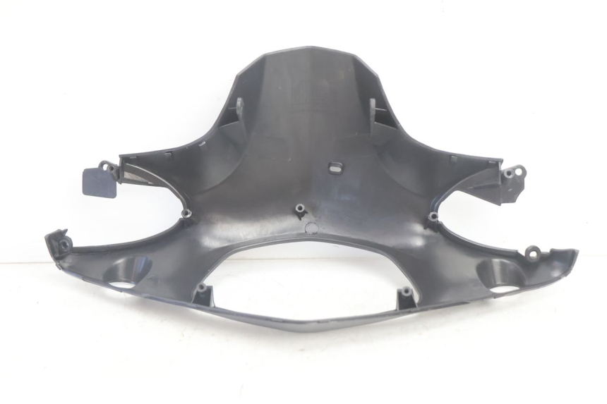 photo de TAPA MANILLAR DELANTERO FYM SCOOTERONE 125 (2006 - 2008) - Otra perspectiva
