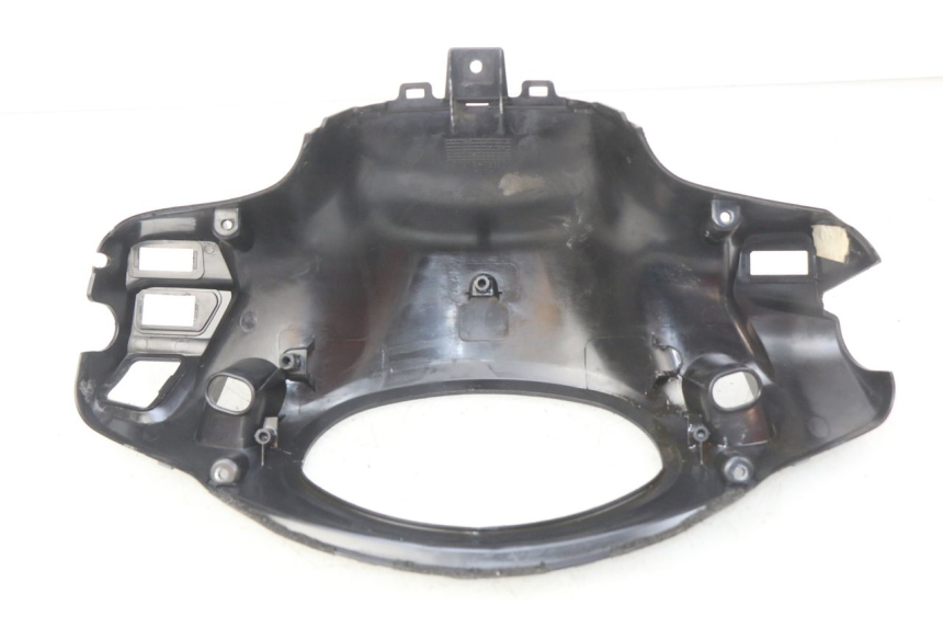 photo de CUBIERTA DE MANILLAR TRASERO SUZUKI SIXTEEN 125 (2008 - 2010) - Vista general del producto