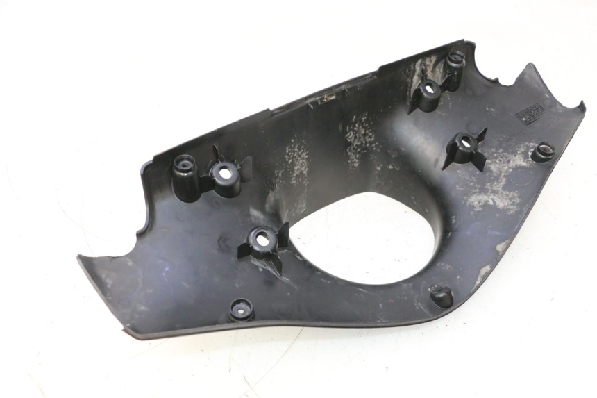 photo de TAPA MANILLAR DELANTERO PEUGEOT SPEEDFIGHT 2 AC 50 (2000 - 2009) - Zoom estado de uso