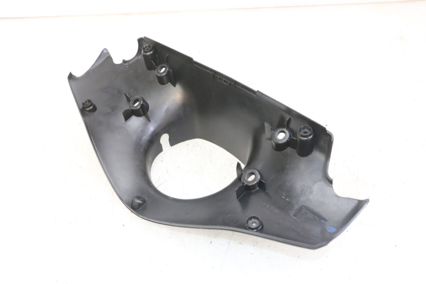 photo de TAPA MANILLAR DELANTERO PEUGEOT SPEEDFIGHT 2 LC 50 (2000 - 2009) - Zoom estado de uso