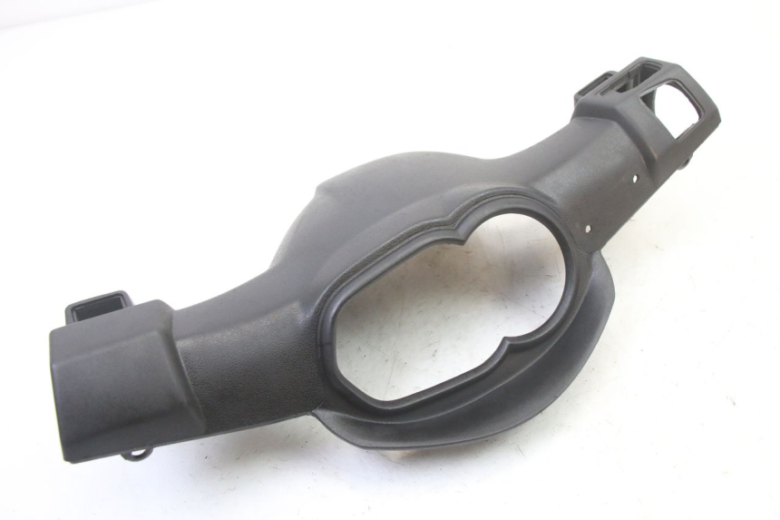 photo de TAPA MANILLAR DELANTERO APRILIA SR 2T 50 (2018 - 2022) - Detalle de la pieza