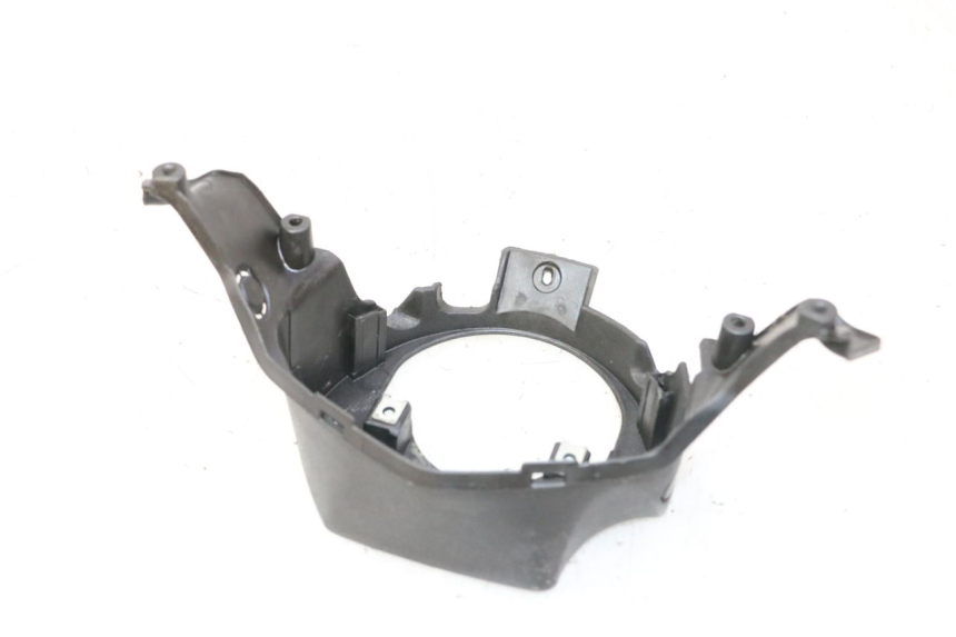 photo de CUBIERTA DE MANILLAR TRASERO APRILIA SR R 2T LC 50 (2018 - 2021) - Primer plano técnico