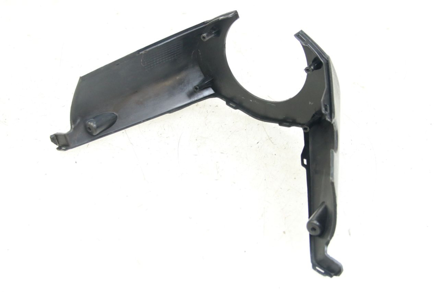 photo de TAPA MANILLAR DELANTERO RAZZO STEED 125 (2012 - 2018) - Primer plano técnico