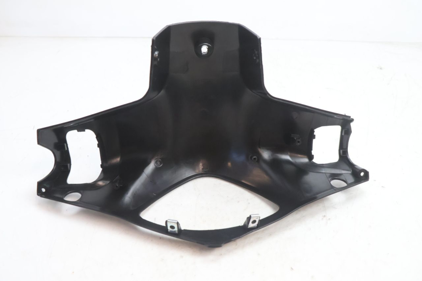 photo de TAPA MANILLAR DELANTERO VASTRO STREET S 50 (2016 - 2021) - Primer plano técnico