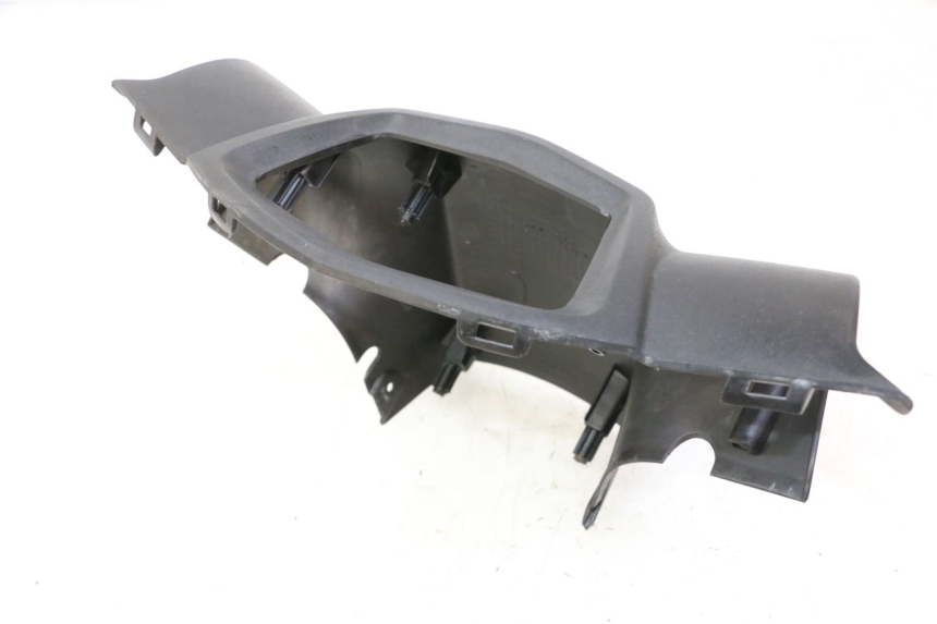 photo de TAPA MANILLAR DELANTERO PEUGEOT STREETZONE I 2T 50 (2018 - 2020) - Primer plano técnico