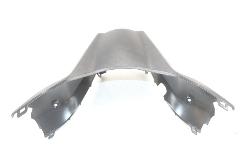 photo de TAPA MANILLAR DELANTERO SUZUKI BURGMAN 125 (2018 - 2021) - Otra perspectiva