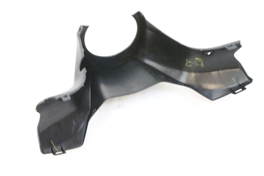 photo de TAPA MANILLAR DELANTERO SUZUKI BURGMAN 125 (2018 - 2021) - Zoom estado de uso