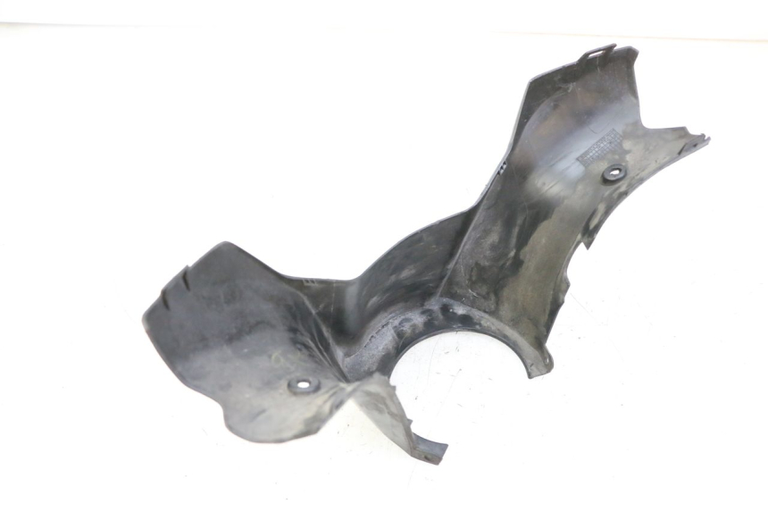photo de TAPA MANILLAR DELANTERO SUZUKI BURGMAN 125 (2015 - 2017) - Detalle de la pieza