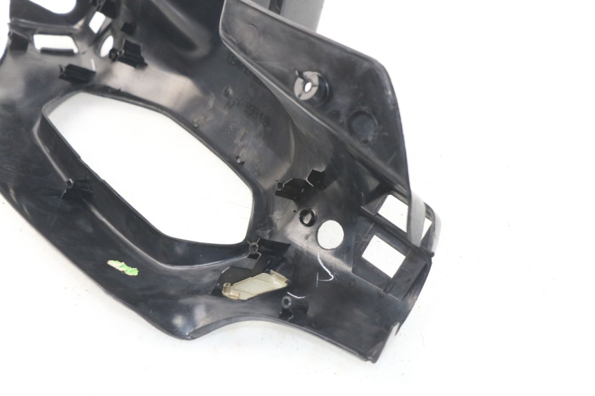 photo de TAPA MANILLAR DELANTERO PEUGEOT SV 50 (1992 - 2004) - Detalle de la pieza