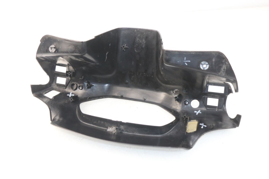 photo de TAPA MANILLAR DELANTERO PEUGEOT SV 80 (1993 - 1997) - Zoom sobre los componentes