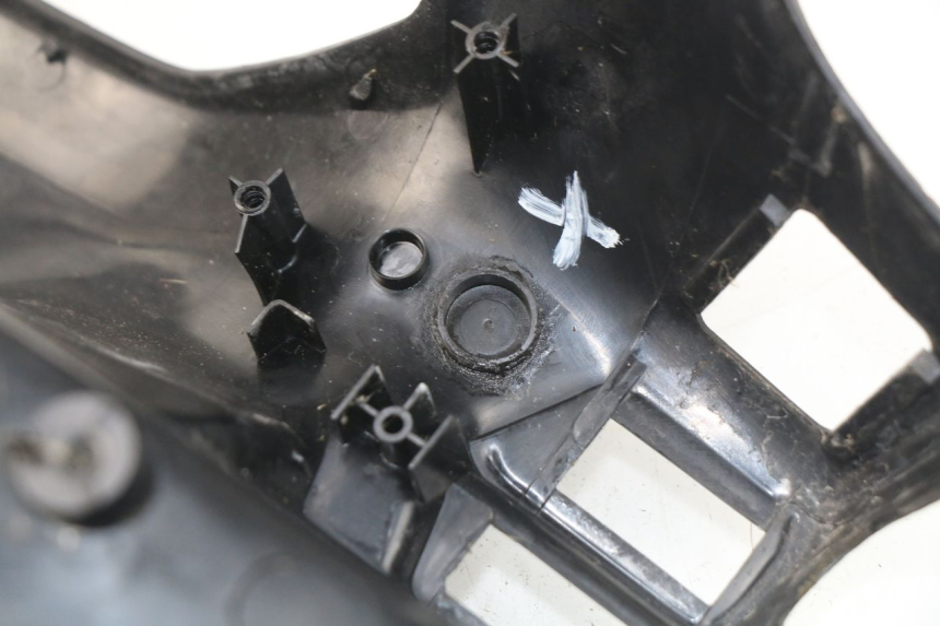 photo de TAPA MANILLAR DELANTERO PEUGEOT SV 80 (1993 - 1997) - Vista general del producto