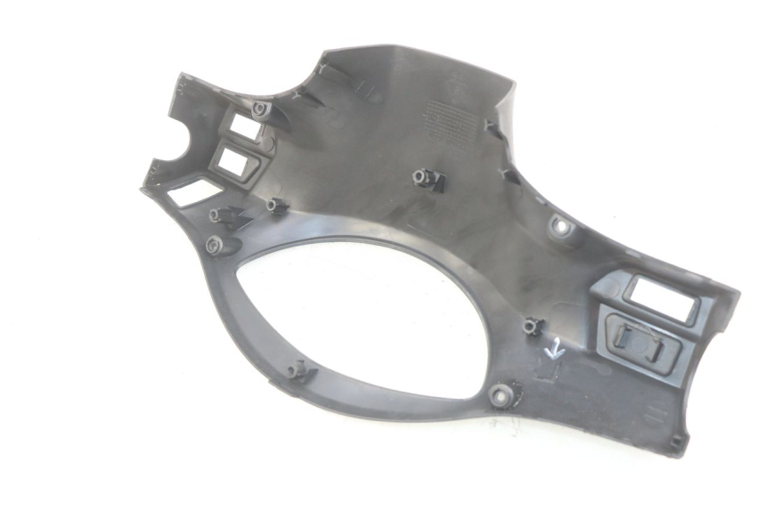 photo de CUBIERTA DEL MANILLAR TRASERO PEUGEOT TWEET 4T 50 (2010 - 2014) - Detalle de la pieza