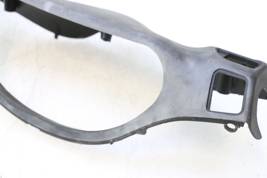 photo de TAPA MANILLAR DELANTERO PIAGGIO TYPHOON 50 (2000 - 2009) - Detalle de la pieza