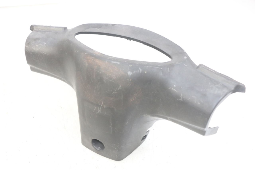 photo de CUBIERTA DE MANILLAR TRASERO PEUGEOT V-CLIC VCLIC 50 (2007 - 2013) - Zoom estado de uso