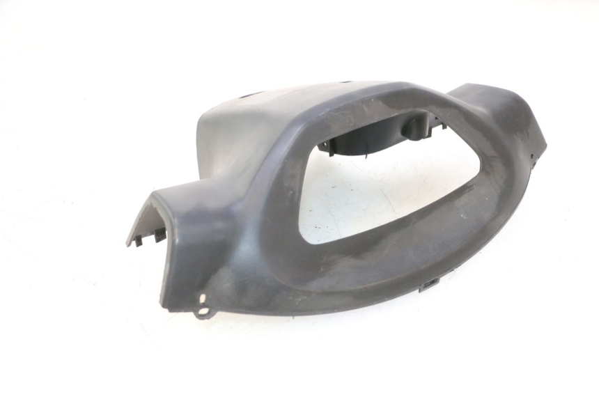 photo de CUBIERTA DE MANILLAR TRASERO PEUGEOT V-CLIC VCLIC 50 (2007 - 2013) - Recambio usado revisado