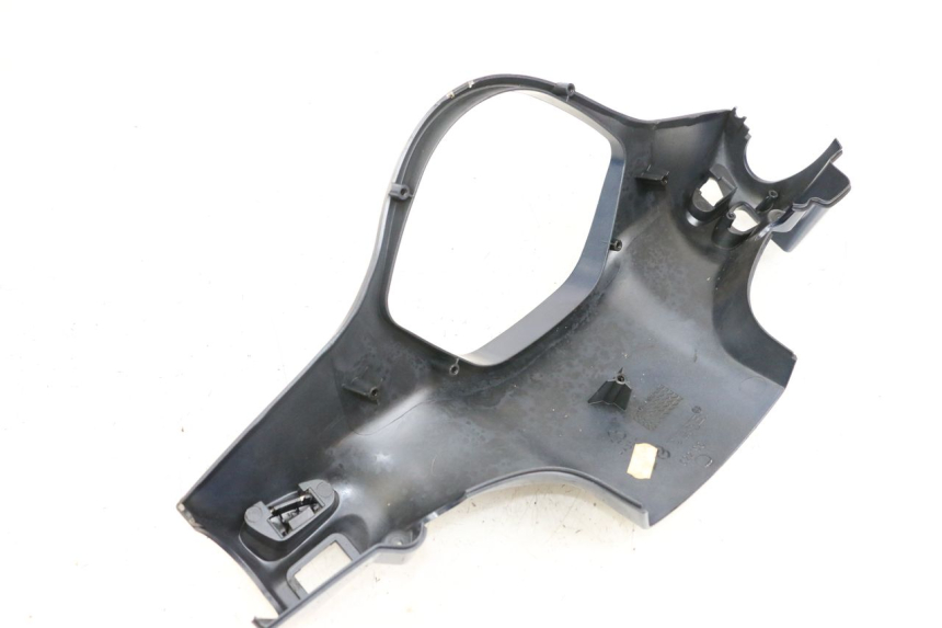 photo de TAPA MANILLAR DELANTERO PIAGGIO VESPA LX 125 (2005 - 2010) - Vista general del producto