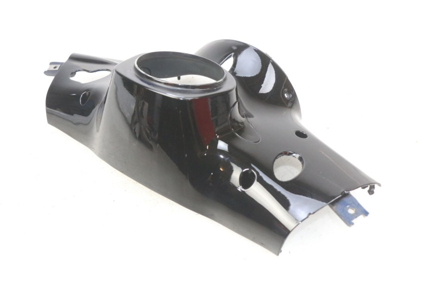 photo de CUBIERTA DEL MANILLAR TRASERO PIAGGIO VESPA PRIMAVERA 2T 50 (2013 - 2018) - Otra perspectiva