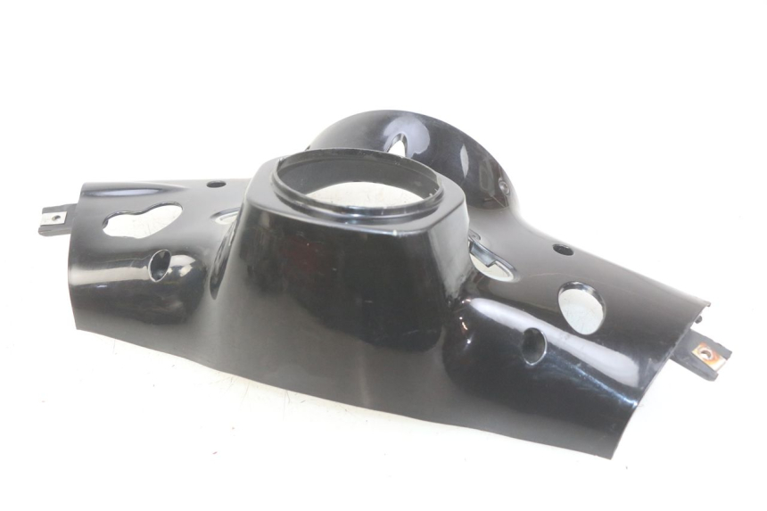 photo de CUBIERTA DEL MANILLAR TRASERO PIAGGIO VESPA PRIMAVERA 2T 50 (2013 - 2018) - Detalle de la pieza