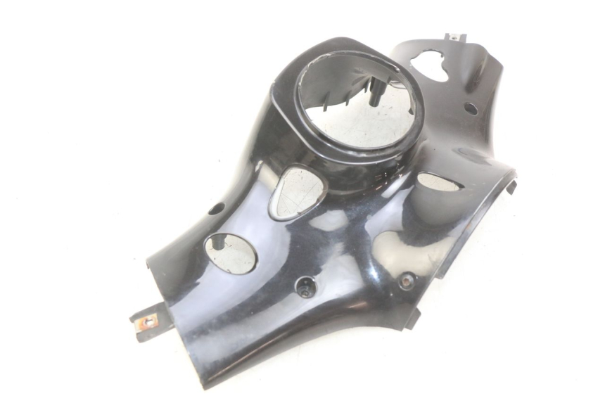 photo de CUBIERTA DEL MANILLAR TRASERO PIAGGIO VESPA PRIMAVERA 2T 50 (2013 - 2018) - Zoom estado de uso