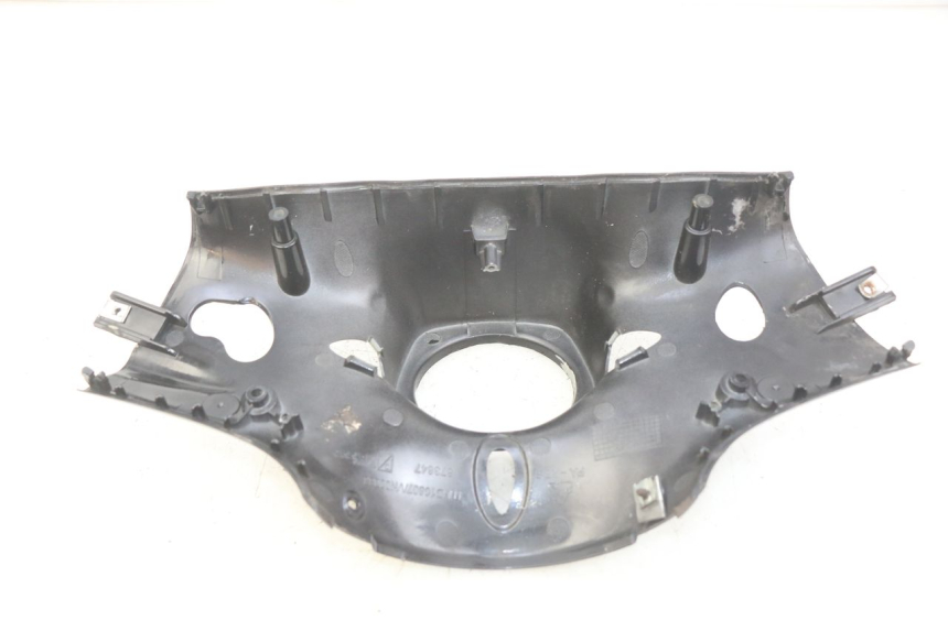 photo de CUBIERTA DEL MANILLAR TRASERO PIAGGIO VESPA PRIMAVERA 2T 50 (2013 - 2018) - Vista general del producto