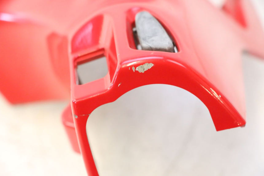 photo de CUBIERTA DE MANILLAR TRASERO. PIAGGIO VESPA S 2T 50 (2007 - 2014) - Estado de la superficie y material